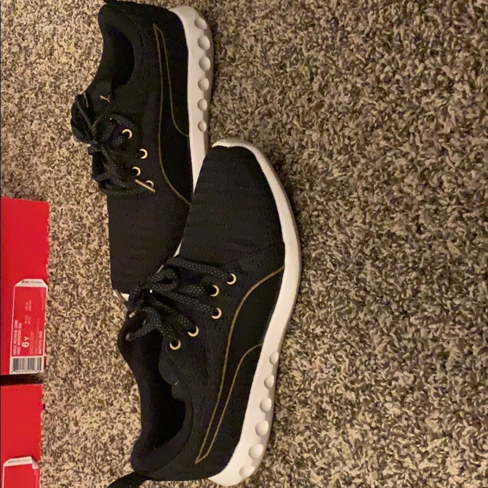 Women’s puma